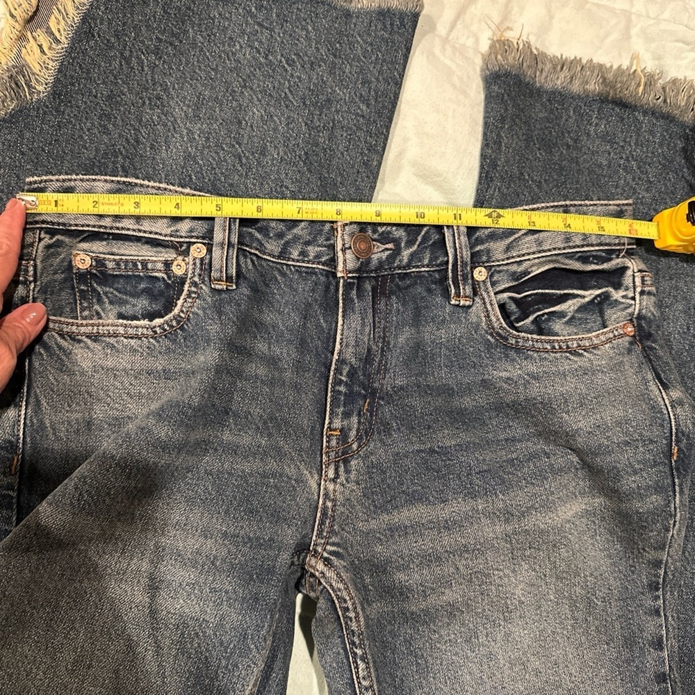 WE THE FREE WOMENS JEANS 28 WIDE LEG DISTRESS BLUE - Picture 7 of 10